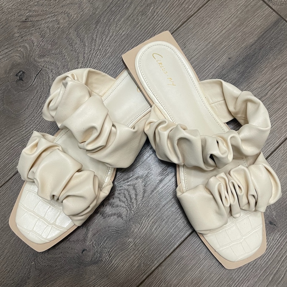 Circus by Sam Edelman Ruched Sandals